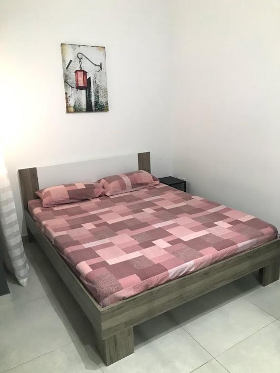 Luqa Apartment - 5 Mins From Airport Zewnętrze zdjęcie